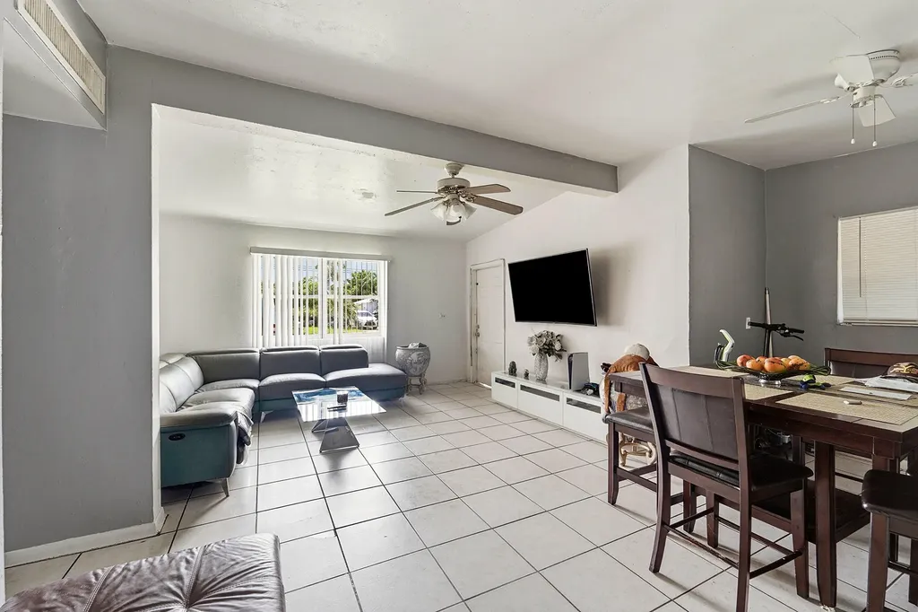 4440 NE 14th Avenue Pompano Beach FL 33064