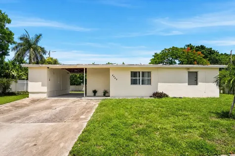 4440 NE 14th Avenue Pompano Beach FL 33064
