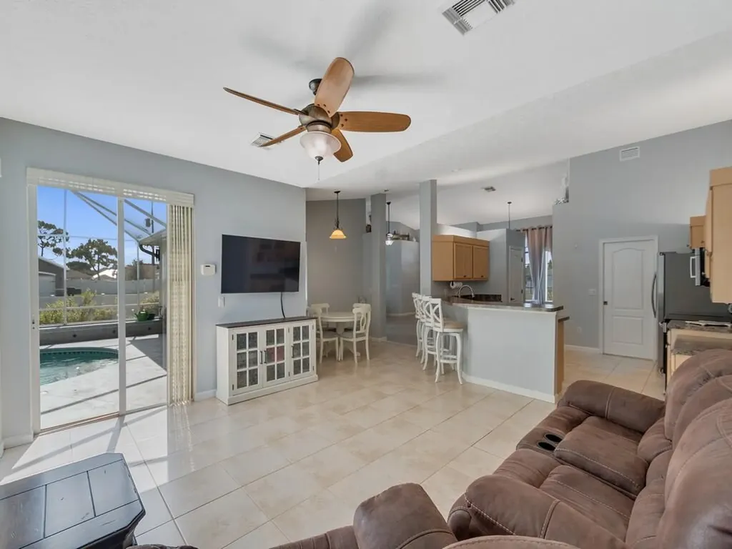 2101 SW Alloway Avenue Port St Lucie FL 34953