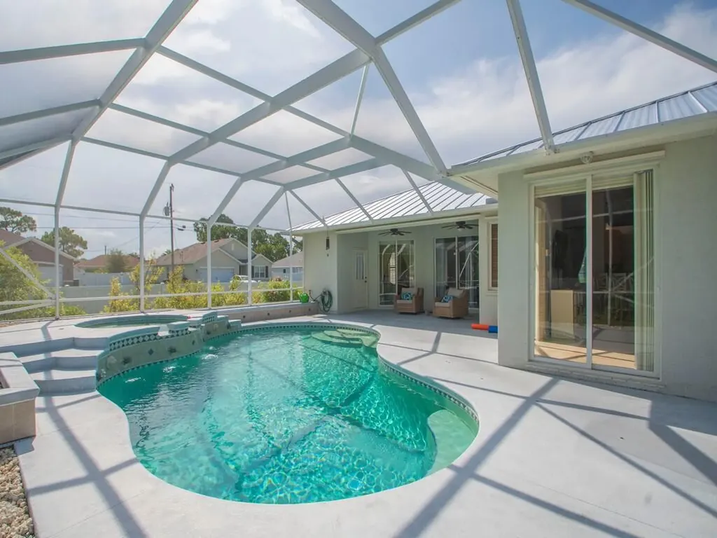 2101 SW Alloway Avenue Port St Lucie FL 34953