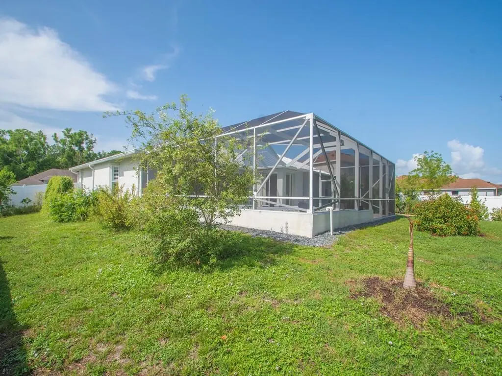 2101 SW Alloway Avenue Port St Lucie FL 34953