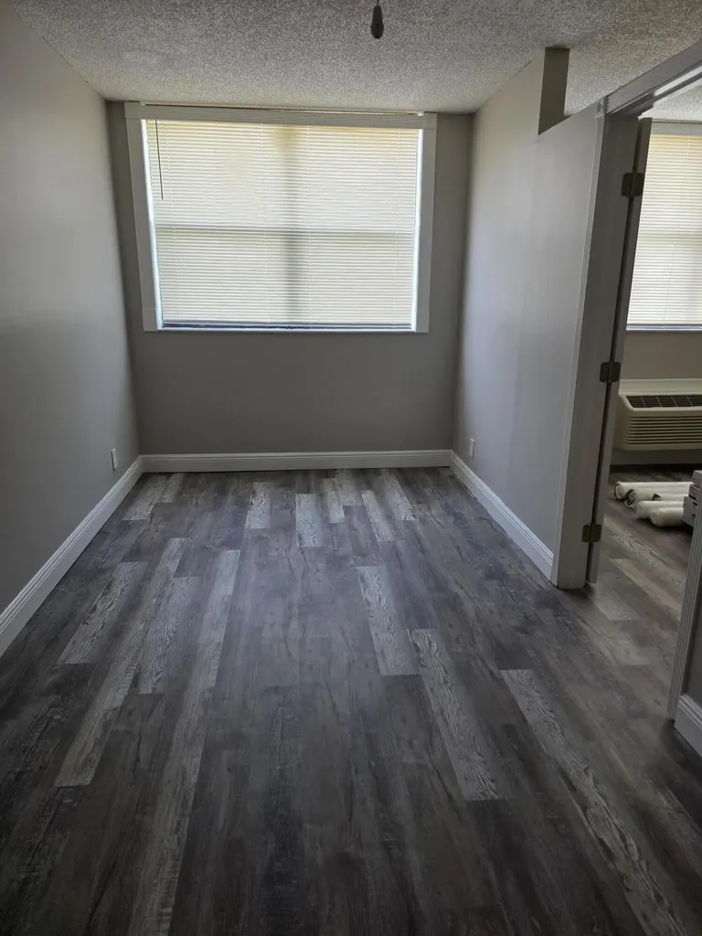 2401 Riverside Drive Coral Springs FL 33065