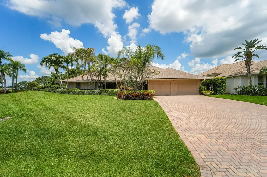 Palm Beach Gardens FL, 6499 Brandon Street