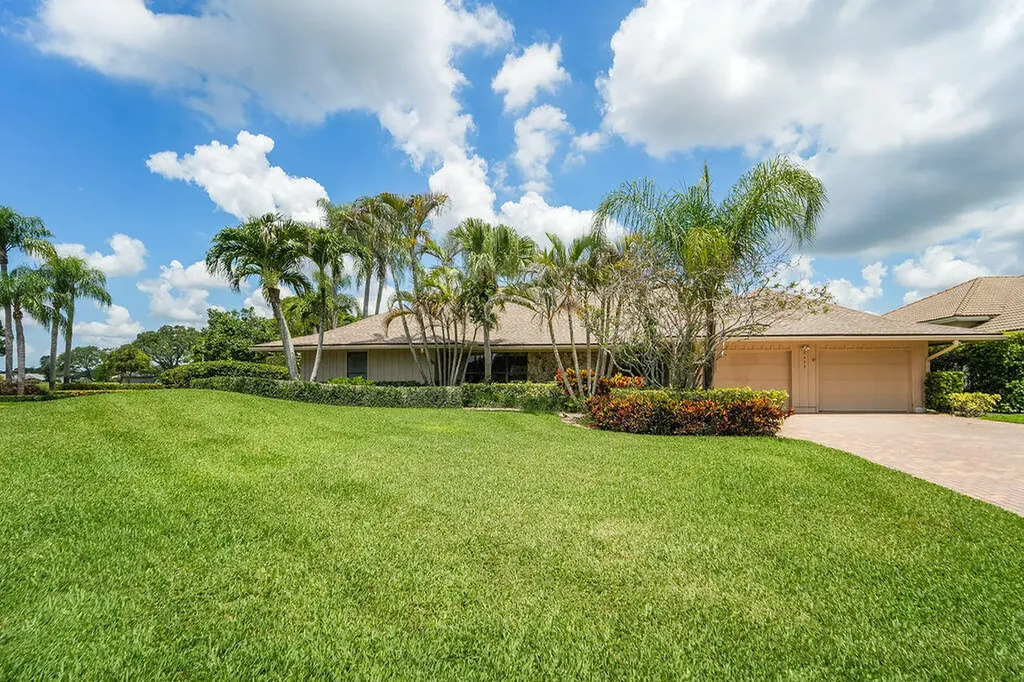 6499 Brandon Street Palm Beach Gardens FL 33418