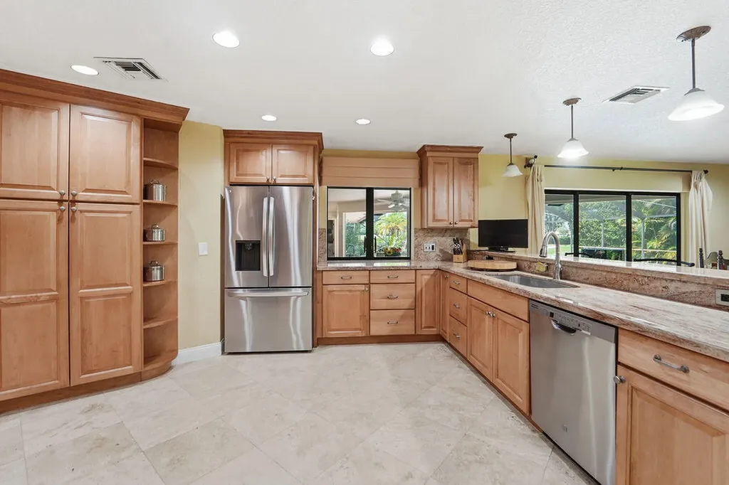 6499 Brandon Street Palm Beach Gardens FL 33418