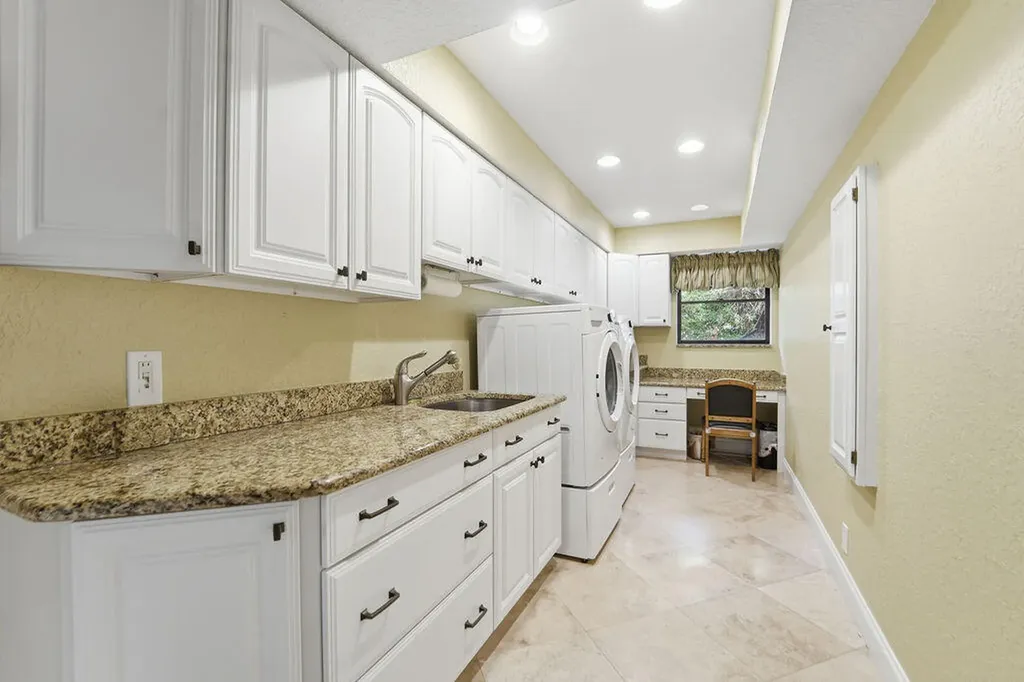 6499 Brandon Street Palm Beach Gardens FL 33418