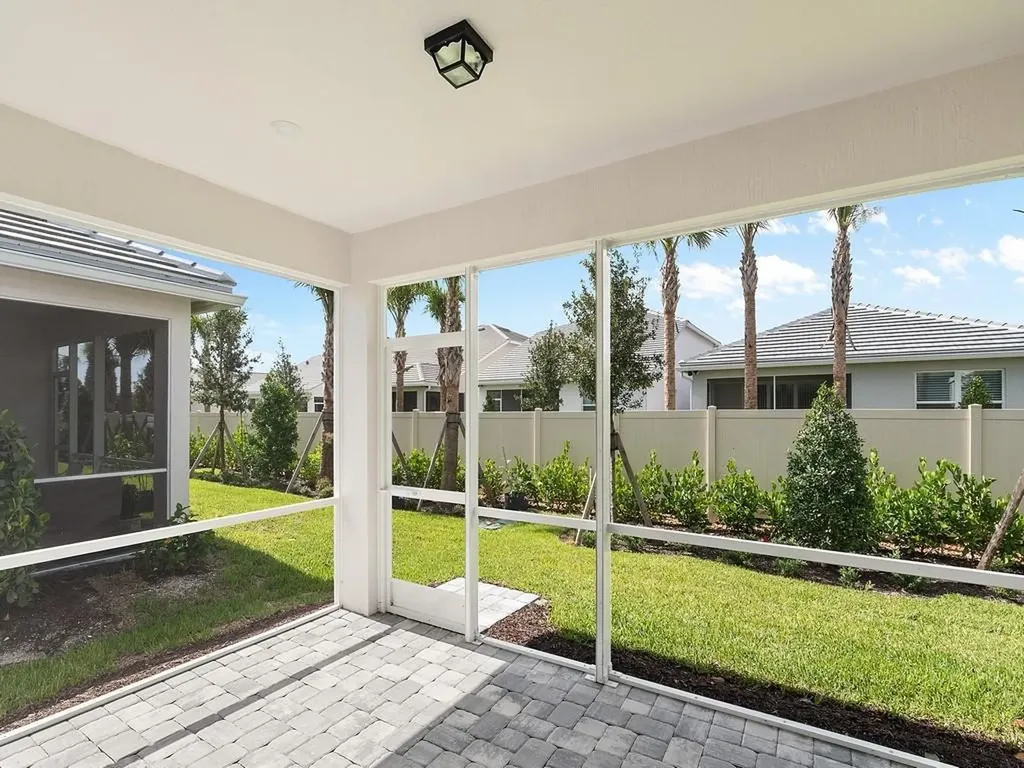 4501 Nautilus Circle Vero Beach FL 32967