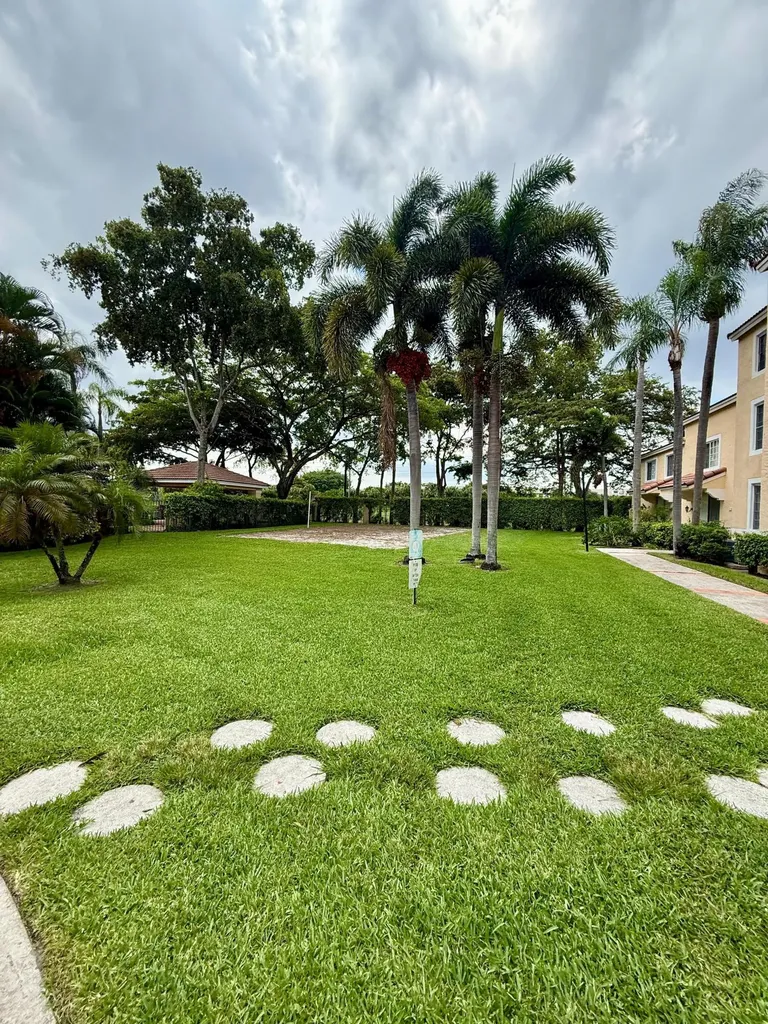 1739 Village Boulevard West Palm Beach FL 33409