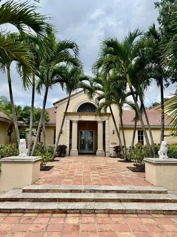 1739 Village Boulevard West Palm Beach FL 33409