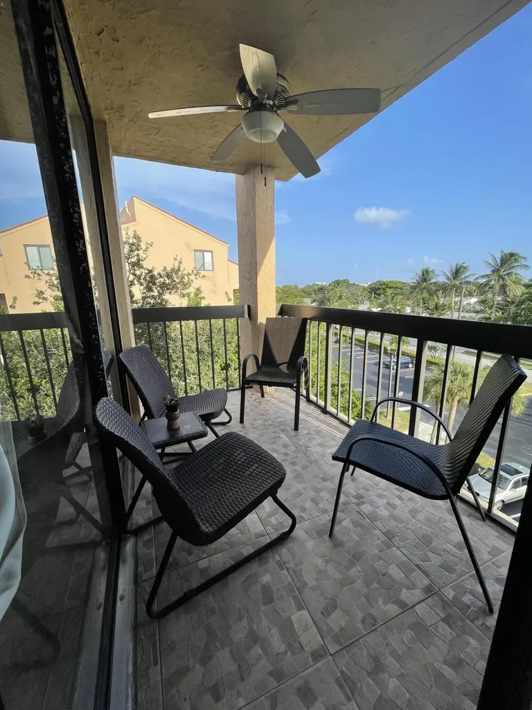955 Dotterel Road Delray Beach FL 33444
