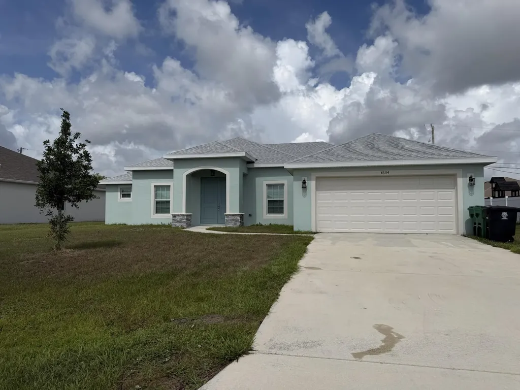 4634 SW Athena Drive Port St Lucie FL 34953