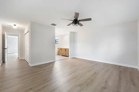 4003 S Indian River Drive Fort Pierce FL 34982