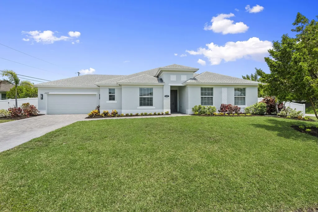 4497 SW Farmington Street Port St Lucie FL 34953