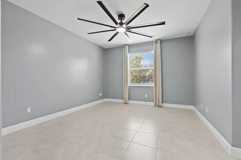 4497 SW Farmington Street Port St Lucie FL 34953