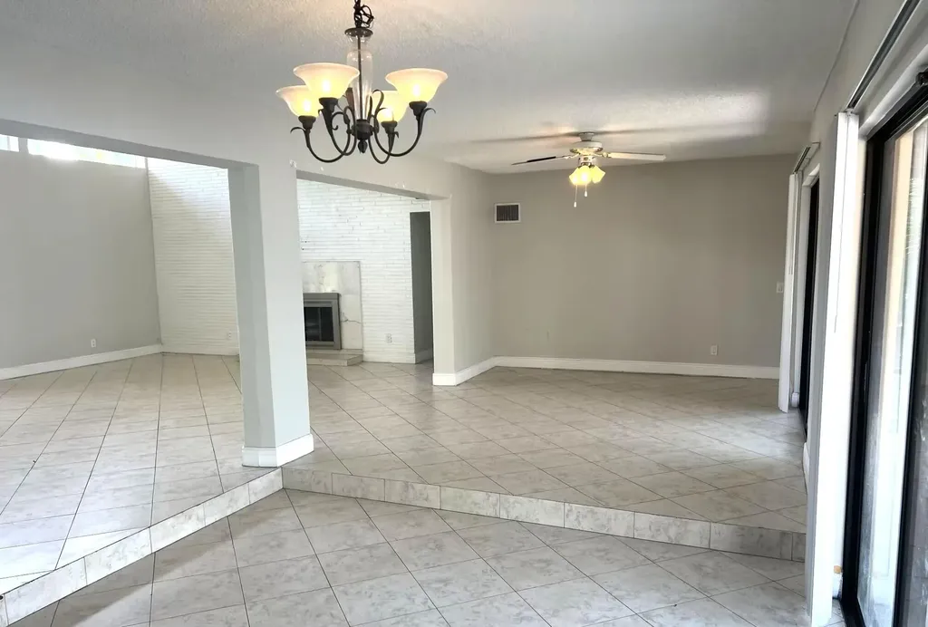 420 NE 24th Street Boca Raton FL 33431