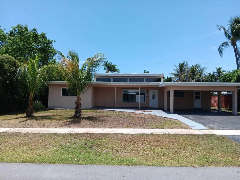 420 NE 24th Street Boca Raton FL 33431