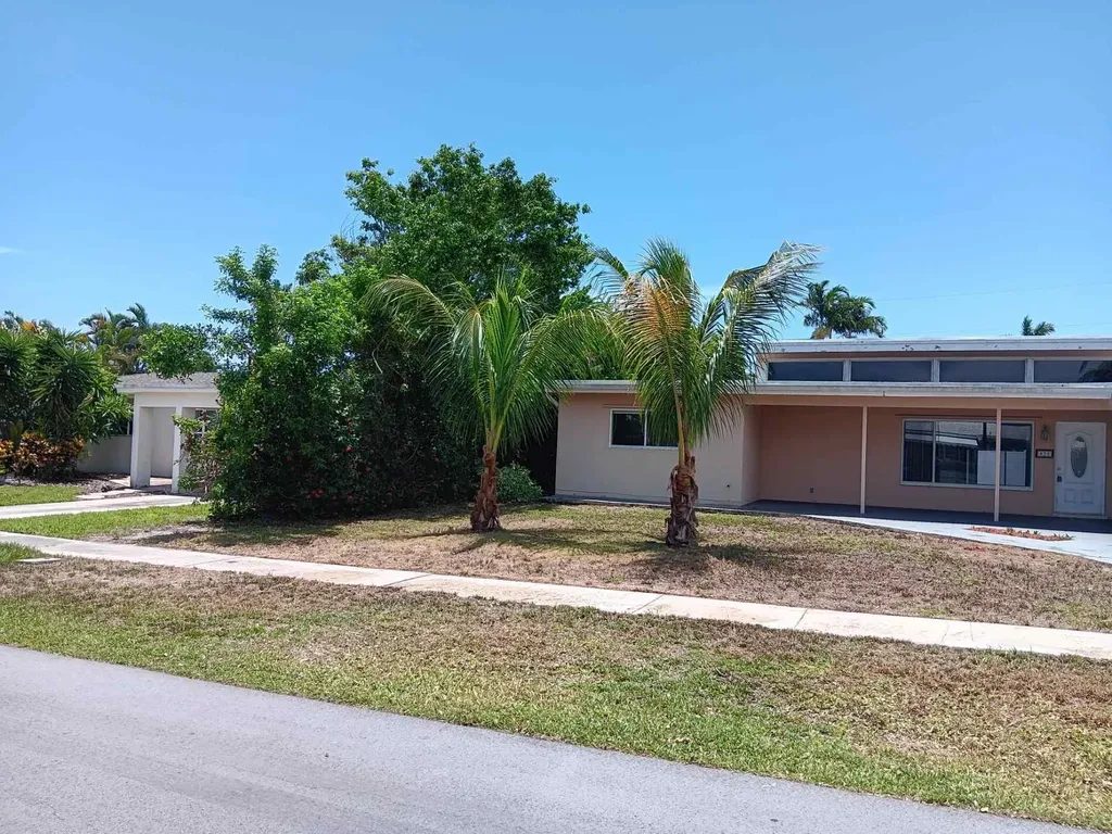 420 NE 24th Street Boca Raton FL 33431