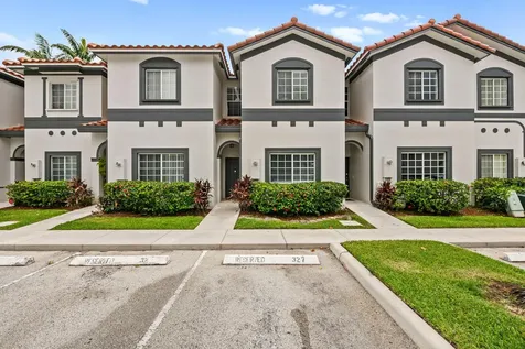 7920 Catalina Circle Tamarac FL 33321