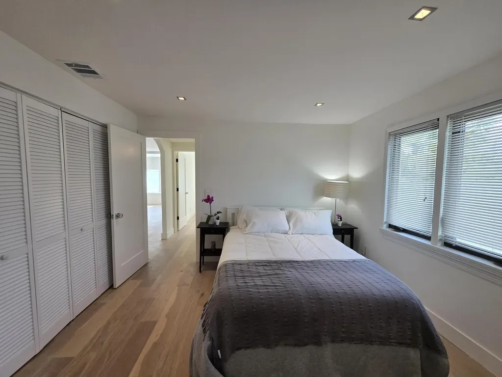 3809 S Olive Avenue West Palm Beach FL 33405