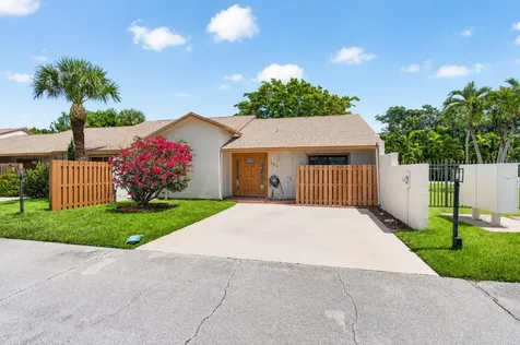 2400 SW 19th Avenue Boynton Beach FL 33426