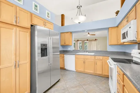 2400 SW 19th Avenue Boynton Beach FL 33426