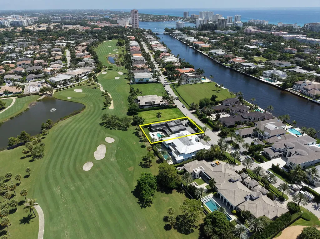 Boca Raton FL, 1877 Royal Palm Way