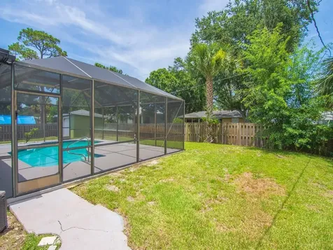 5612 Deleon Avenue Fort Pierce FL 34951