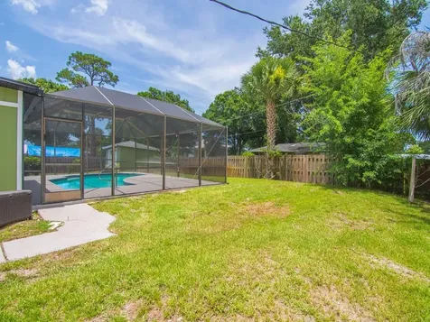 5612 Deleon Avenue Fort Pierce FL 34951