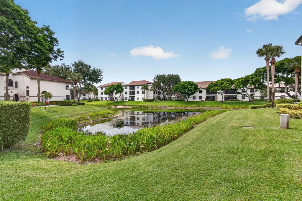 5133 Brisata Circle Boynton Beach FL 33437