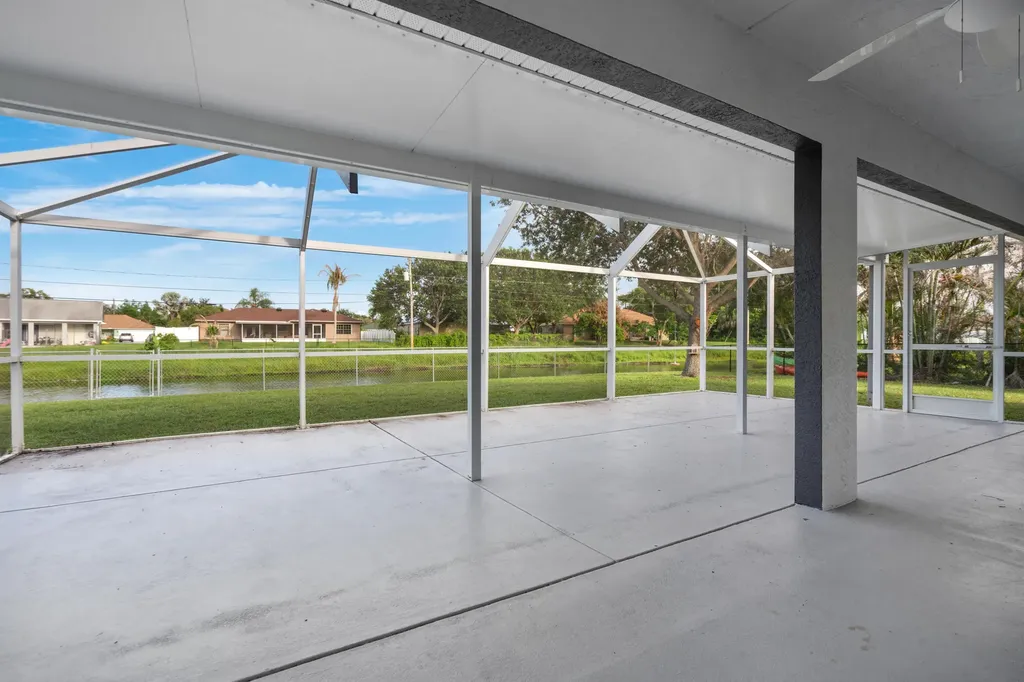 2367 SE Rock Springs Drive Port St Lucie FL 34952