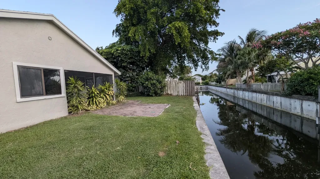 1080 NW 19th Terrace Delray Beach FL 33445