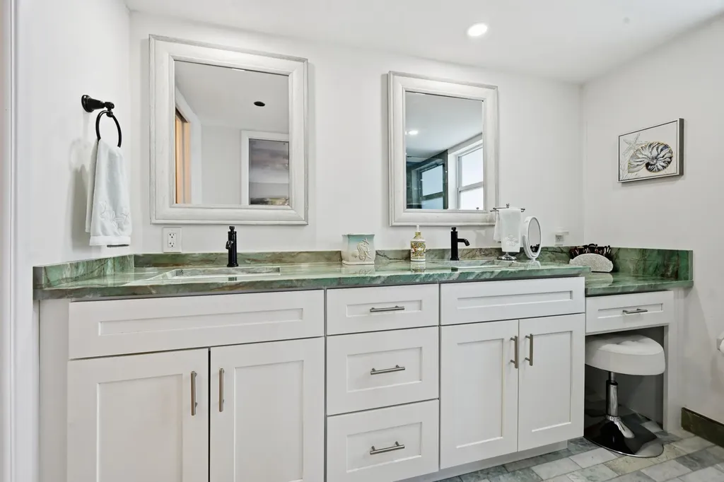 4015 W Palm Aire Drive Pompano Beach FL 33069