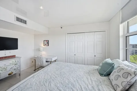 4015 W Palm Aire Drive Pompano Beach FL 33069