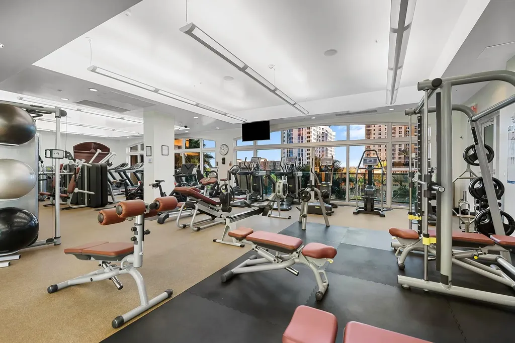 411 N New River Drive E Fort Lauderdale FL 33301