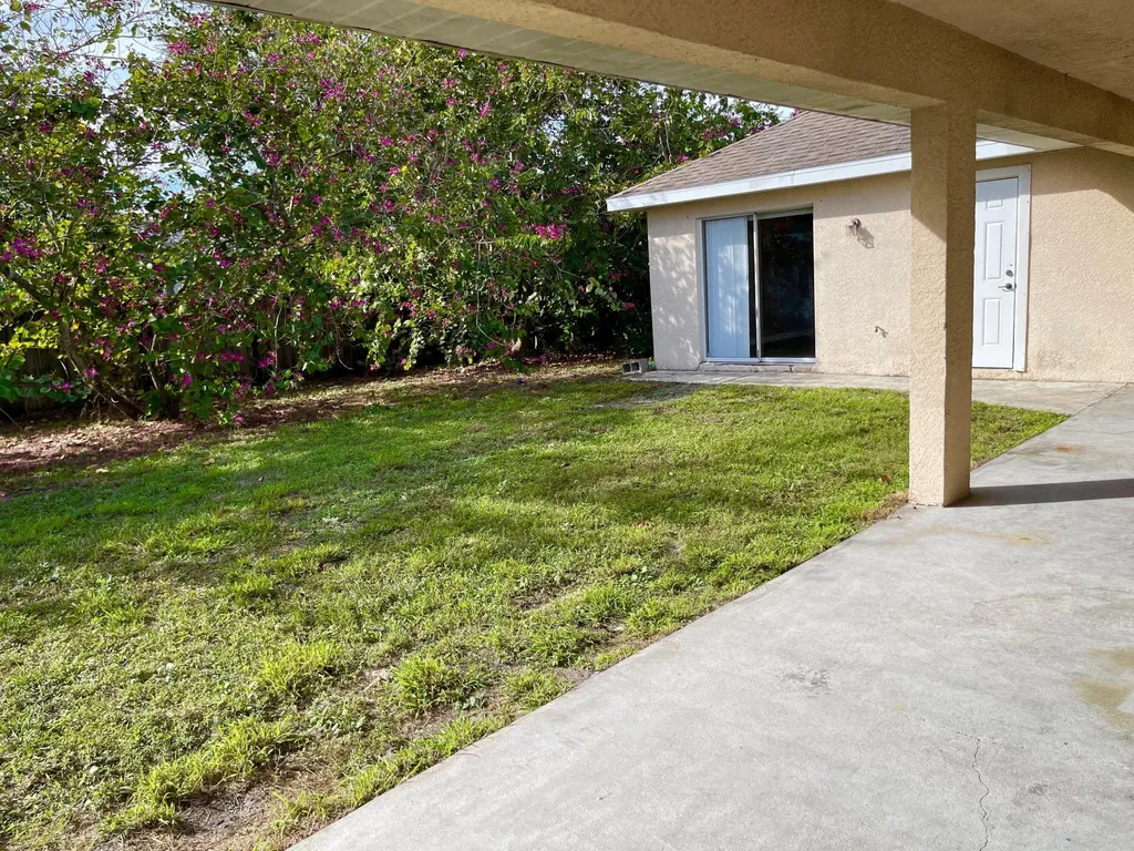 3978 SW Laffite Street Port St Lucie FL 34953