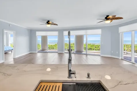 4160 N Highway A1a Fort Pierce FL 34949