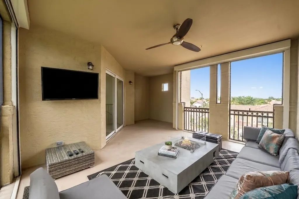 3162 NW 124th Way Sunrise FL 33323