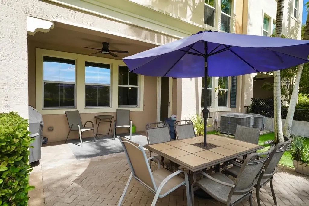 3162 NW 124th Way Sunrise FL 33323