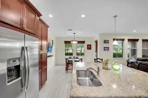 3162 NW 124th Way Sunrise FL 33323