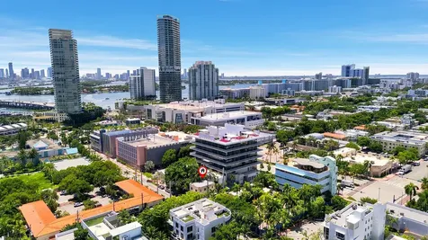 927 4th Street Miami Beach FL 33139