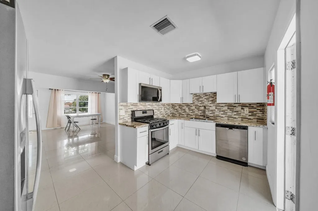 5409 Western Avenue West Palm Beach FL 33405