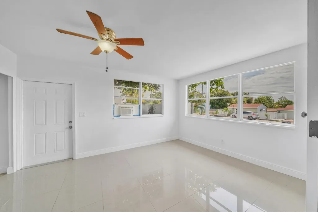 5409 Western Avenue West Palm Beach FL 33405