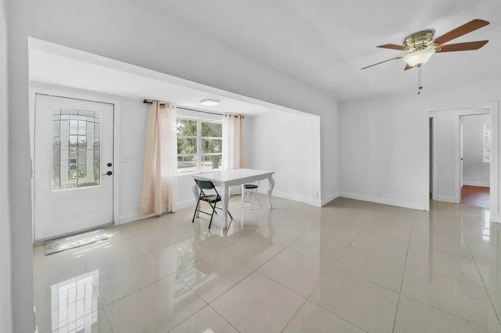 5409 Western Avenue West Palm Beach FL 33405