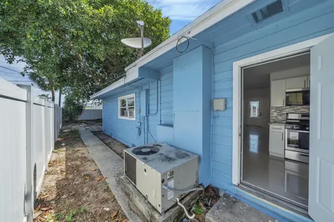 5409 Western Avenue West Palm Beach FL 33405