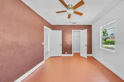 5409 Western Avenue West Palm Beach FL 33405