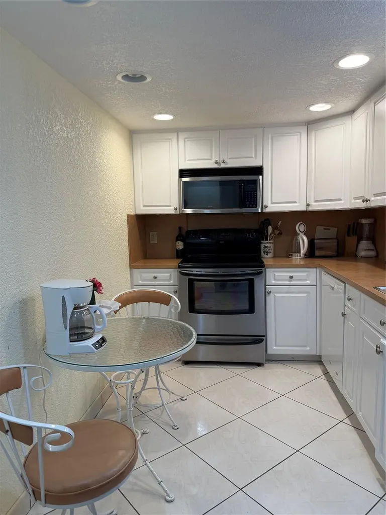 101 Briny Avenue Pompano Beach FL 33062