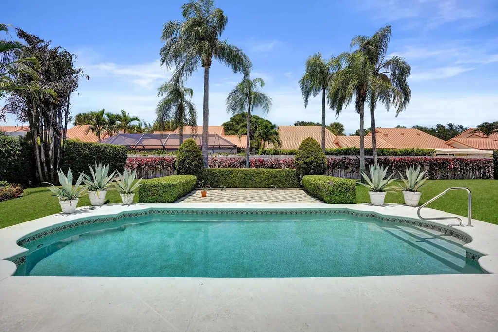 2760 Tecumseh Drive West Palm Beach FL 33409