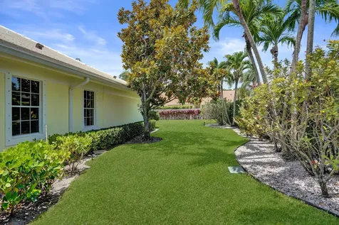 2760 Tecumseh Drive West Palm Beach FL 33409