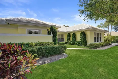 2760 Tecumseh Drive West Palm Beach FL 33409