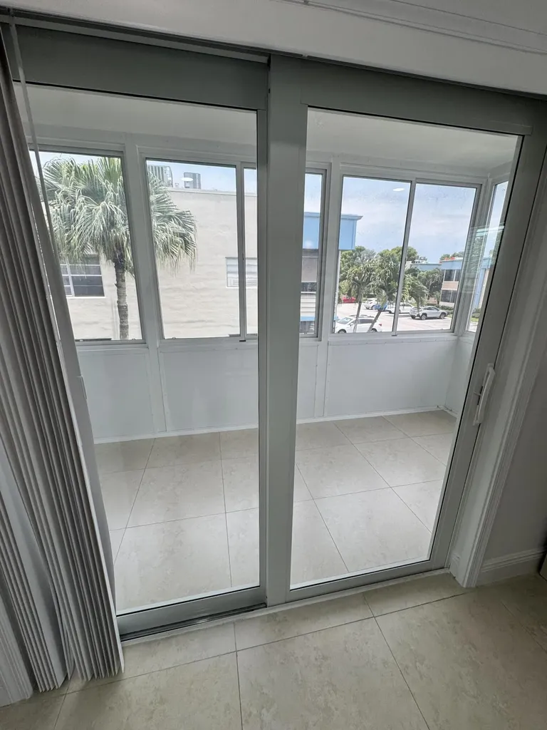 852 Flanders R S Delray Beach FL 33484